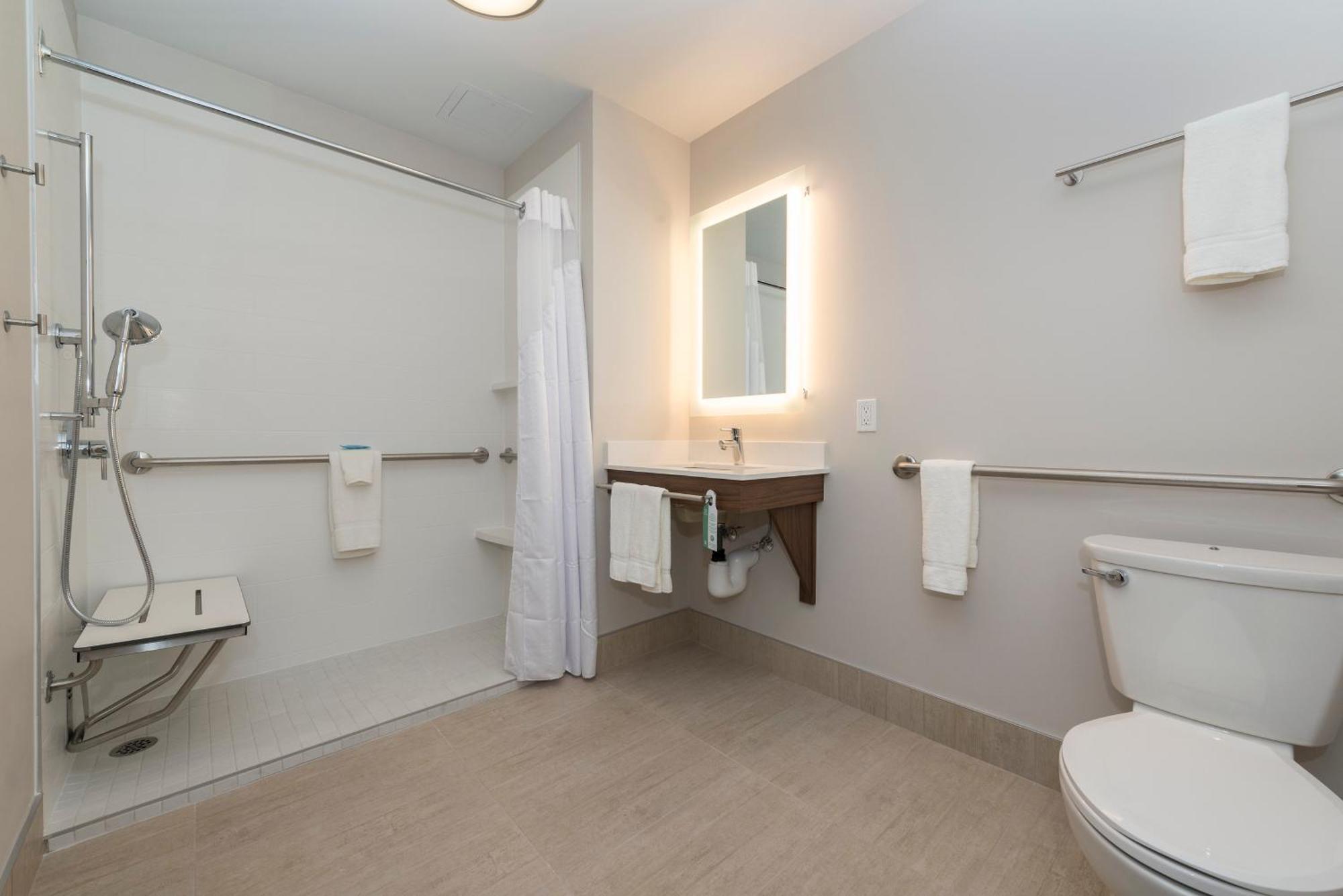Holiday Inn Express & Suites Victoria-Colwood By Ihg Langford Εξωτερικό φωτογραφία
