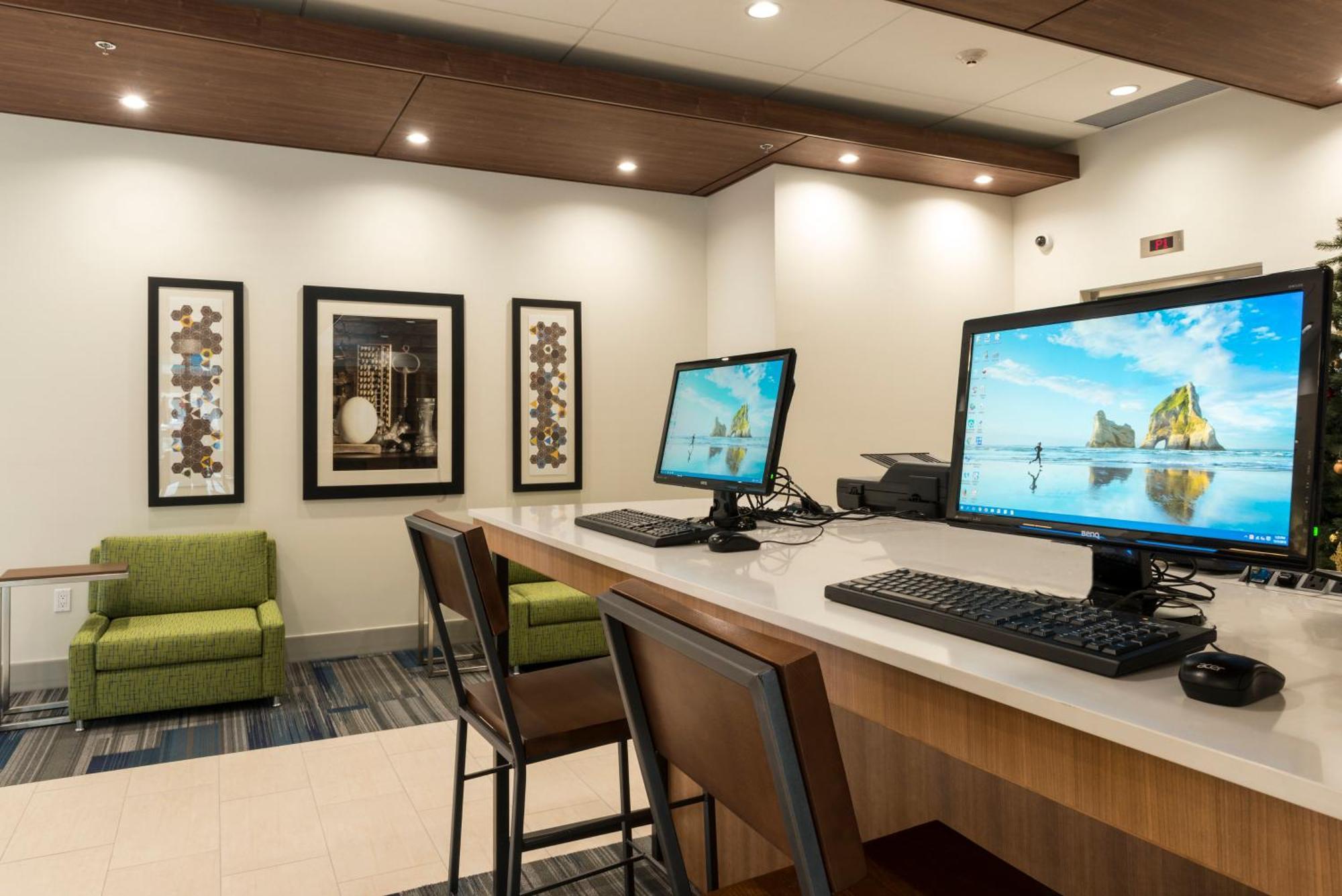 Holiday Inn Express & Suites Victoria-Colwood By Ihg Langford Εξωτερικό φωτογραφία